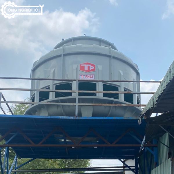Lắp đặt tháp giải nhiệt Thuận Tiến Phát 250RT