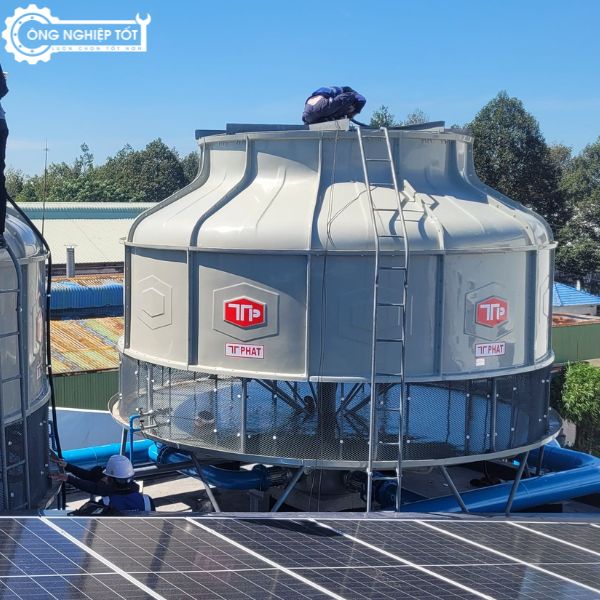 Tháp giải nhiệt Thuận Tiến Phát 300RT