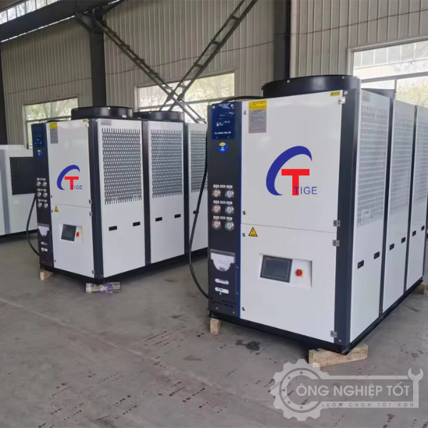 Chiller làm lạnh nước