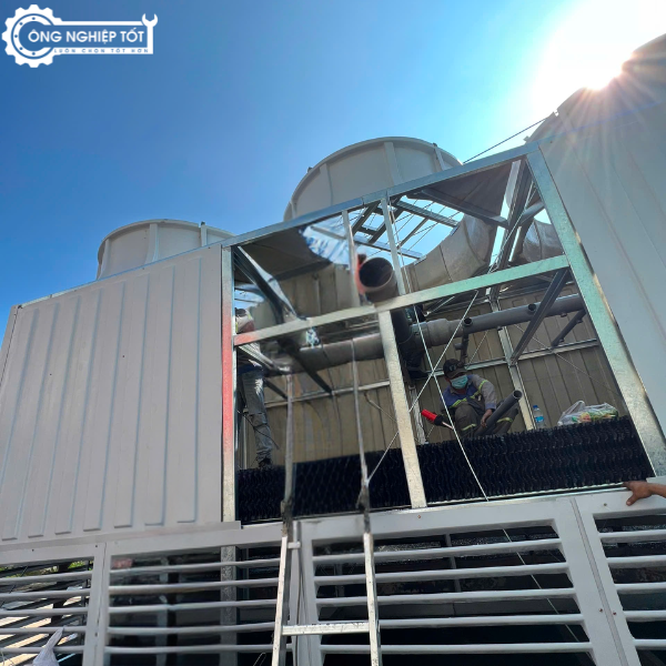 Dự án lắp đặt tháp giải nhiệt tại Công Nghiệp Tốt